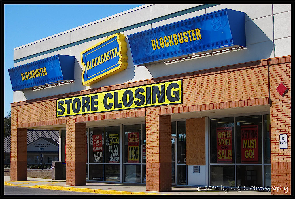 blockbusters_store_closing
